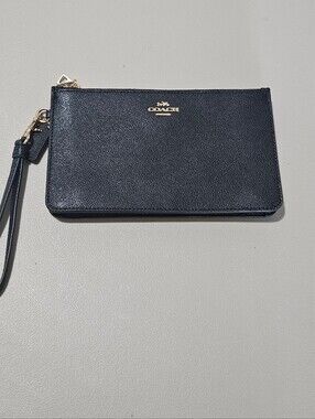Coach Black Leather Double Zip Wristlet Wallet ♠️♥️